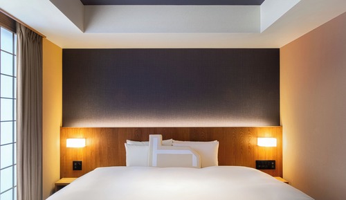 Deluxe King Room A