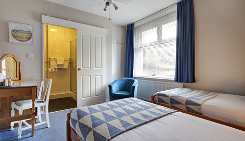 Twin Room, Ensuite
