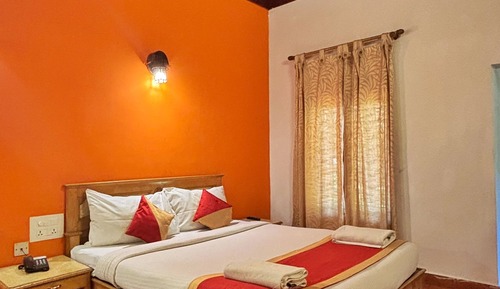 Deluxe Cottage, Garden View