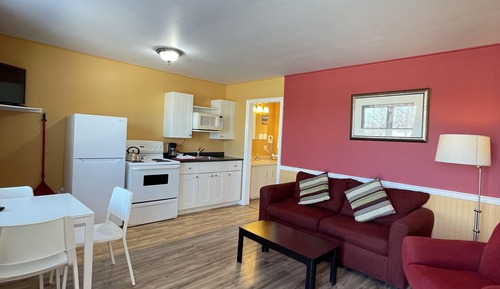 Comfort Suite, 1 Queen Bed with Sofa bed, Kitchen