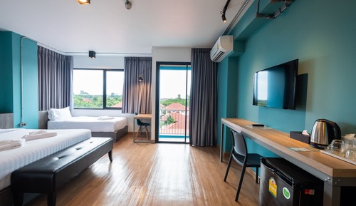 Deluxe Triple Room