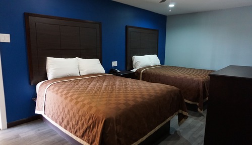 Signature Room, 2 Queen Beds