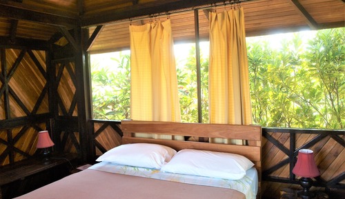 Deluxe Cabin, 1 Queen Bed, Private Bathroom, Mountain View