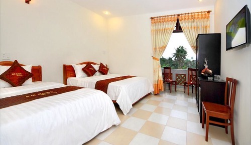 Triple Room
