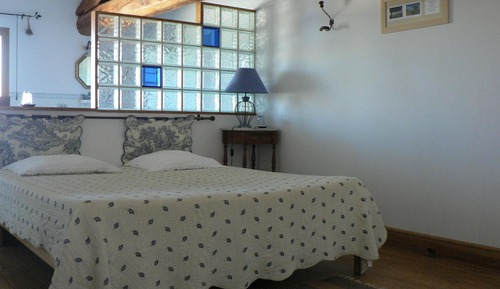 Double Room, 1 King Bed