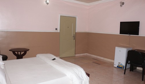 Deluxe Studio, 1 King Bed