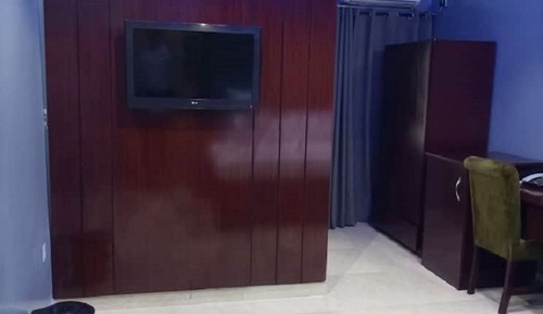 Business Suite, 1 King Bed