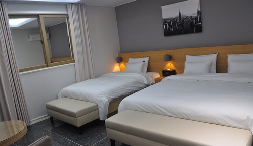 Business Twin Room