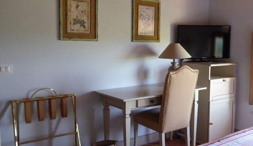 Classic Apartment, 2 Bedrooms (Maurino)
