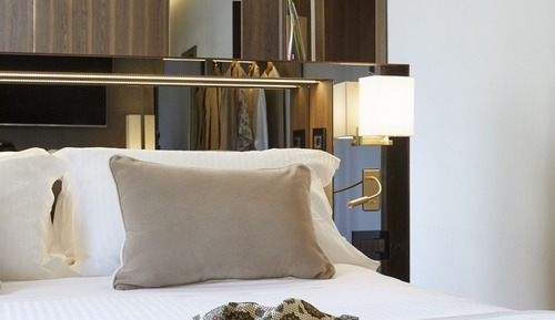 Junior Studio Suite