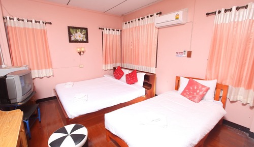 Standard Room with Private Bathroom - Khun Satan