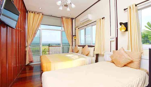 Deluxe Room with Private External Bathroom- Doojan