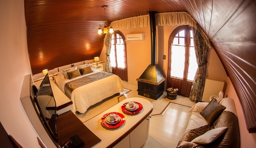 Luxury Suite, Jetted Tub