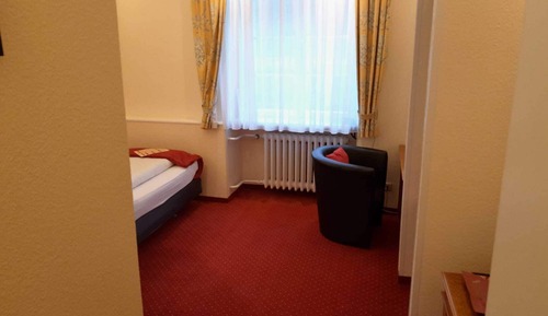Standard Single Room