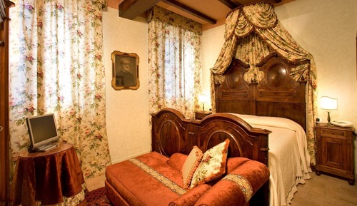 Superior Double Room, Balcony