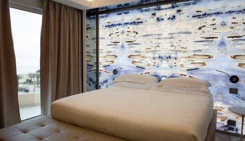 Suite (ZAFFIRO)