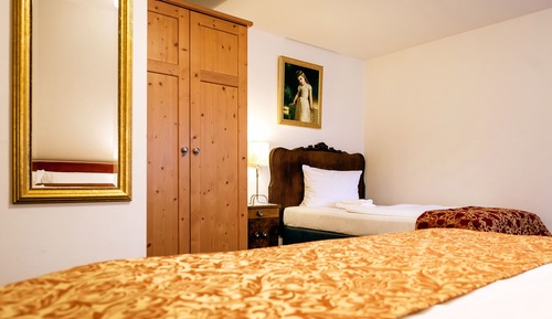 7er Apartment (3 Bedrooms)