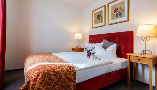 Grand Apartment, 2 Bedrooms, Balcony