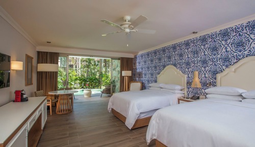 Junior Suite Hacienda Swim Out