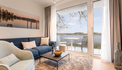 Compass Maisonette Suite with view to lake Mueritz