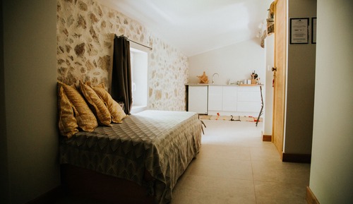 Comfort Apartment, Ensuite, Garden View
