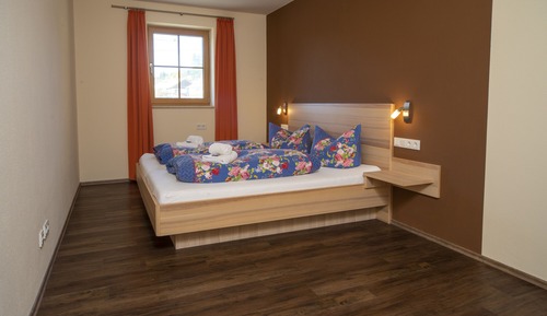 Deluxe Apartment, 2 Bedrooms, Lake View