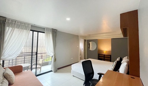 Premium Room, 1 King Bed