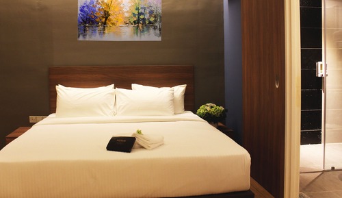 Deluxe Room, 1 King Bed