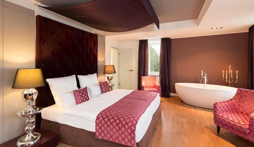 Suite, Kitchenette