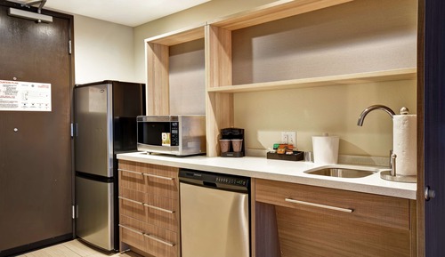 Studio, 2 Queen Beds, Accessible (Transfer Shower)