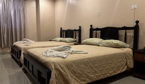 Quadruple Room, 2 Queen Beds