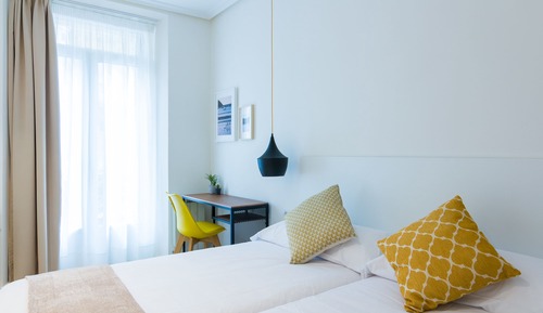 Double or Twin Room, Shared Bathroom (Balcony)
