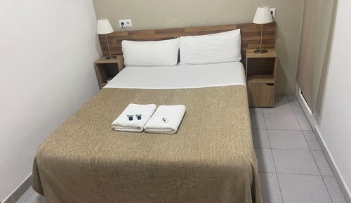 Double Room, Private Bathroom