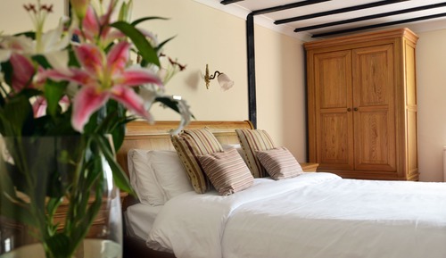 Double Room (Small)