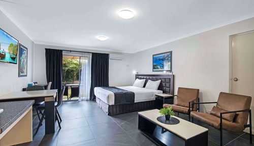 Standard King Room