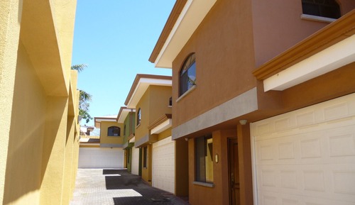 Classic House, 3 Bedrooms