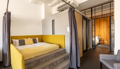 Superior Loft Suite with city view