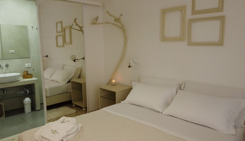 Comfort Triple Room, Terrace, City View