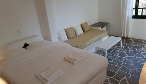 Suite, 1 Queen Bed