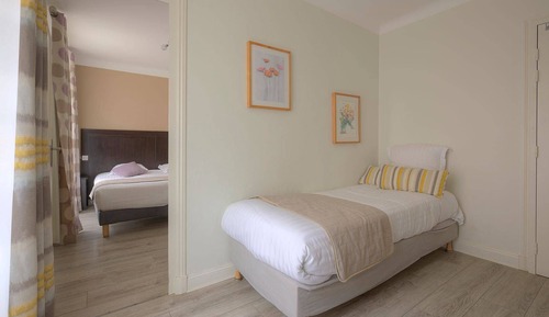 Premium Triple Room (Domme)