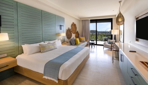Unique King - Ocean View Junior Suite