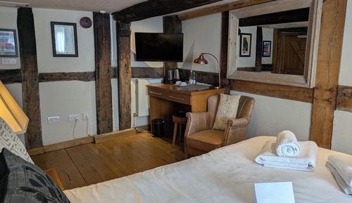 Deluxe Double or Twin Room, 1 King Bed (Dawn Run )