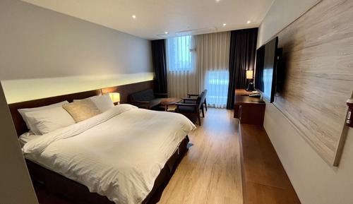 Deluxe Double Room B