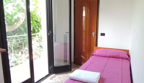 Single Room, Balcony, Partial Sea View (2)