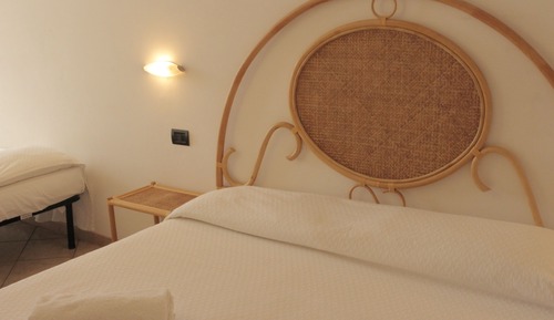 Quadruple Room, Balcony, Sea View (9)