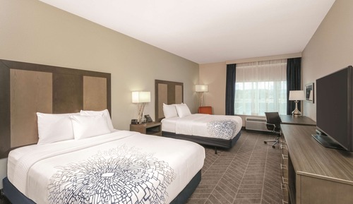 Room, 2 Queen Beds, Non Smoking