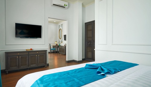 Suite Room