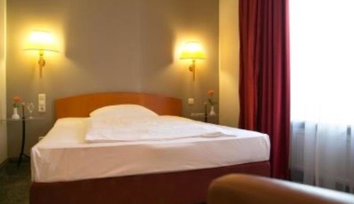 Basic Double Room
