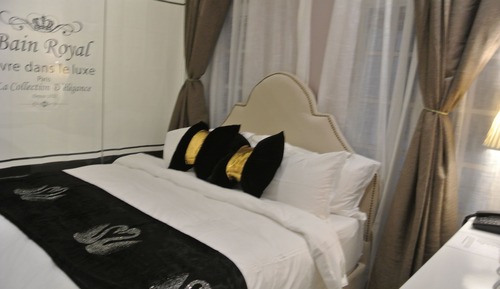 Standard Double Room, 1 Queen Bed, Private Bathroom
