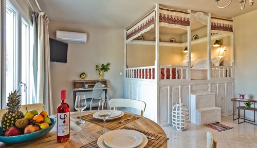 Villa (Liodentro)